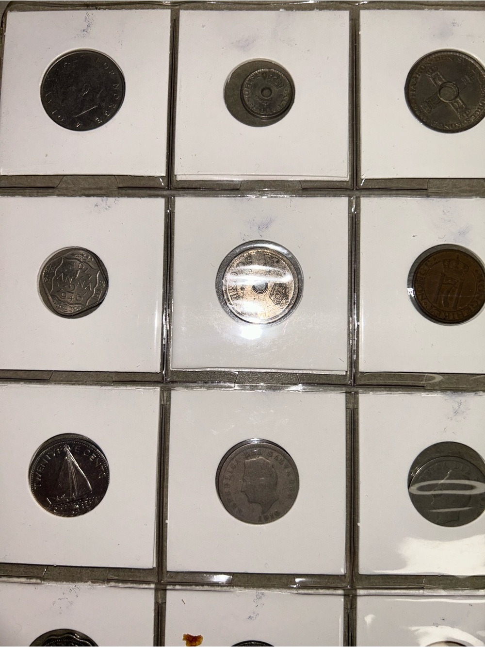 World Coin Collection - Picture 6 of 9
